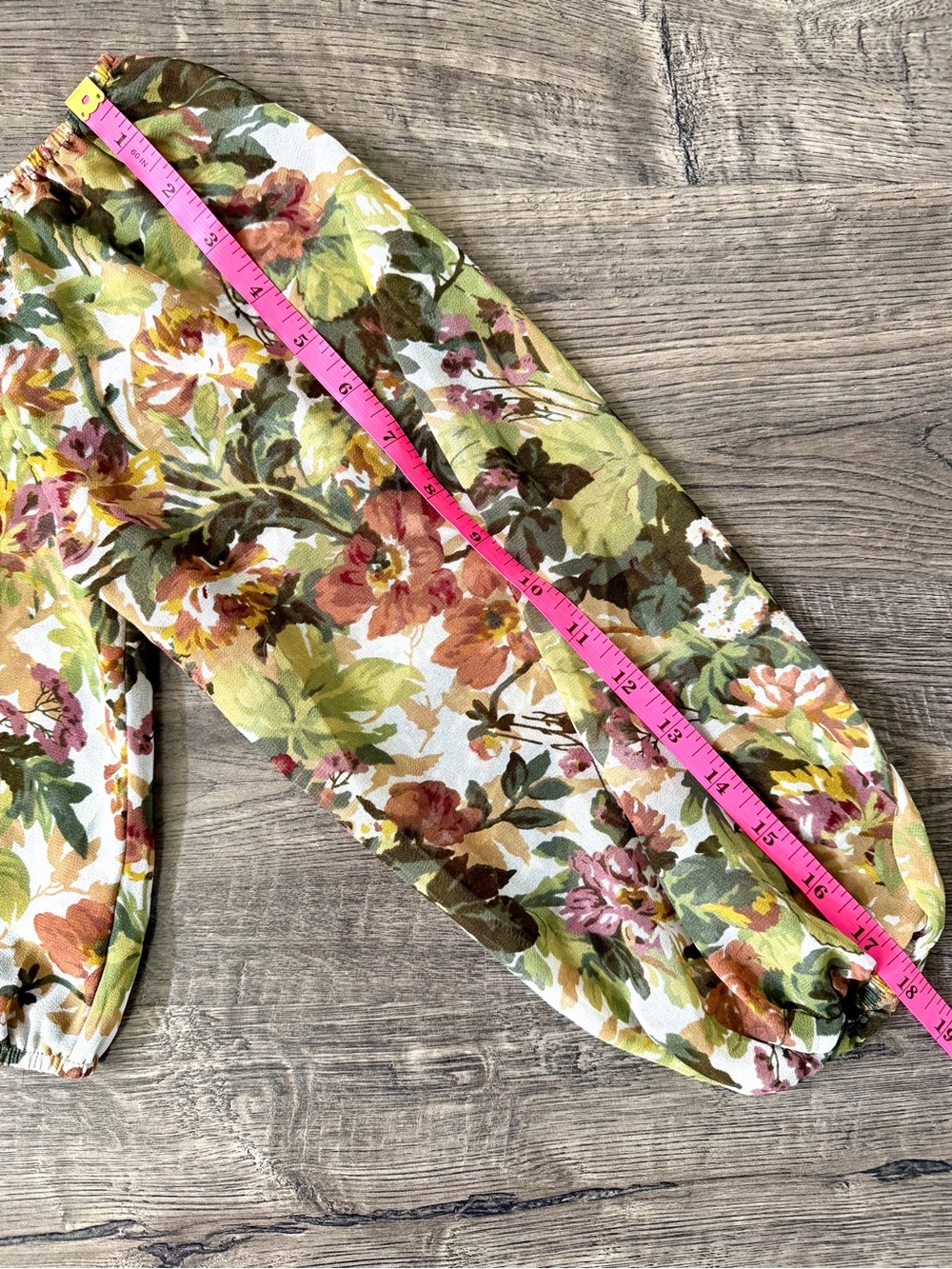 Show Me Your Mumu Lima Scrunch Top Floral Off Shoulder Boho Medium - Picture 8 of 9